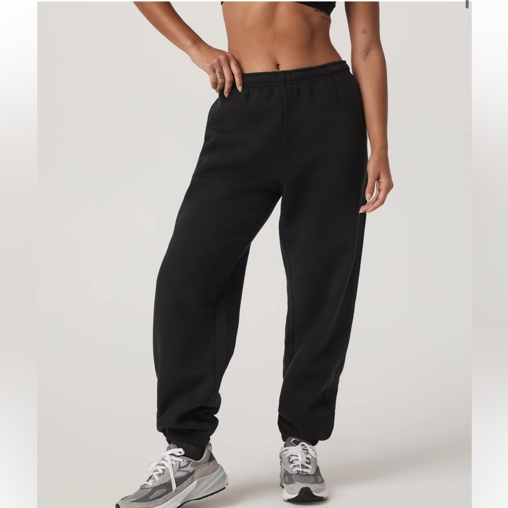 Vuori Restore Classic Sweatpants
